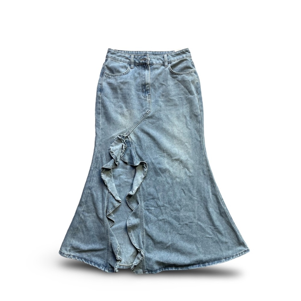 Stylish Denim Maxi Skirt with Ruffle Detail